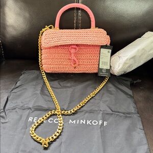 Rebecca Minkoff Rose Woven Crossbody Bag with Gold Accents.
NEW WITH TAG